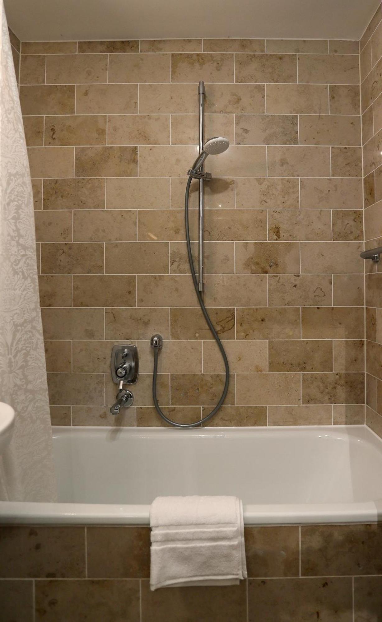 10 Min Subway U-bahn To Marienplatz 130 M2 - 4br - 2bath * München